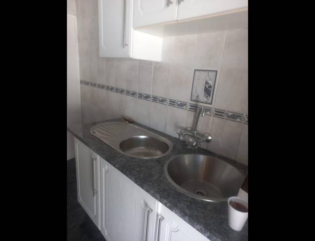 3 BEDROOM PROPERTY TO RENT IN ELSPARK